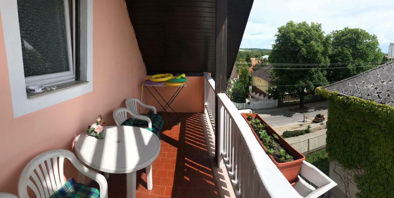 Friends Villa Apartments 2 Hévíz Εξωτερικό φωτογραφία